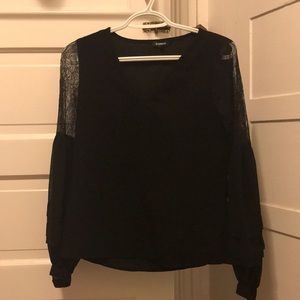 Express balloon sleeve blouse